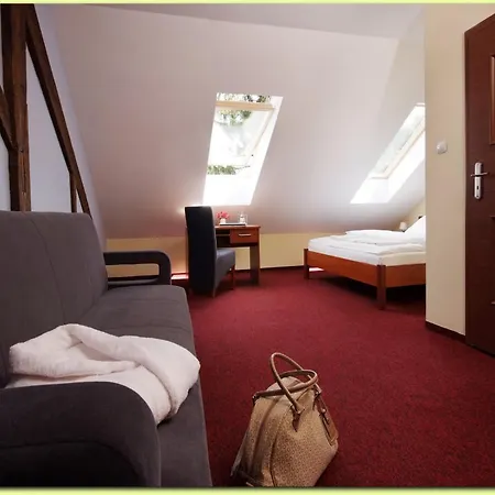 Hotel Dwor Gorny
