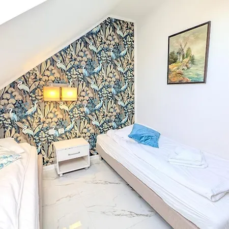 Dwor Gorny Hotel