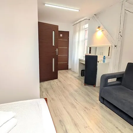 Dwor Gorny Hotel