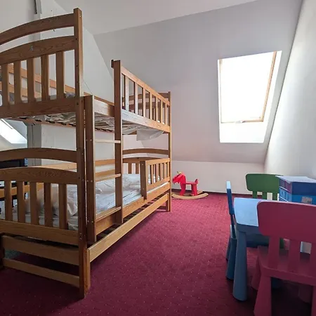 Rezydencja Dwor Gorny Nowa Ruda