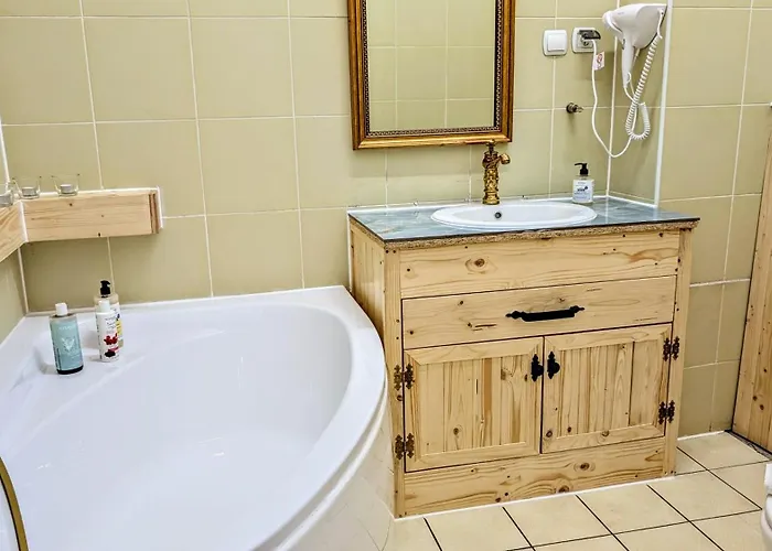 Dwór Górny Hotel 3*